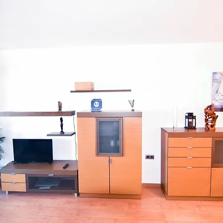 Touch The Sky Apartment *